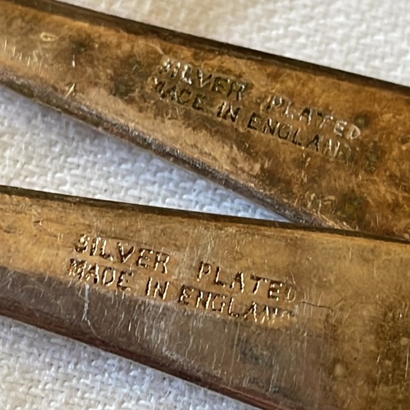 Vintage silver plate England Jelly or Jan tea spoons set of 2 - Picture 5 of 8